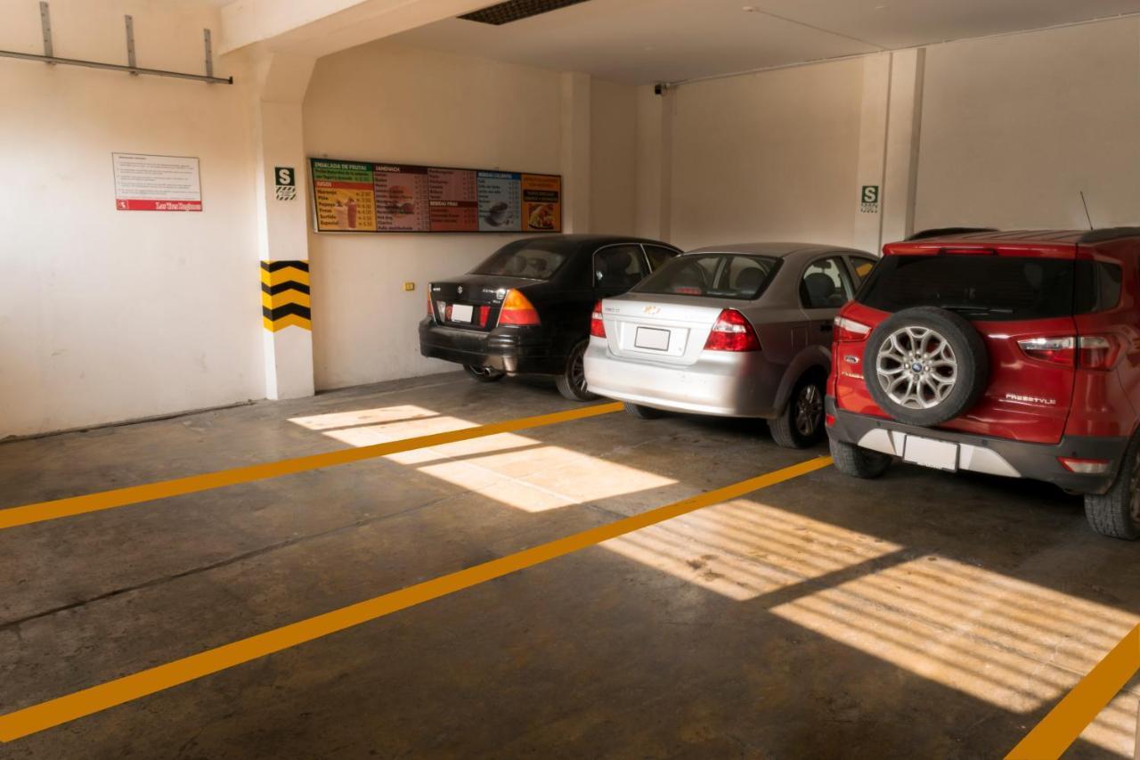 Hospedaje Las Tres Regiones Λίμα Εξωτερικό φωτογραφία